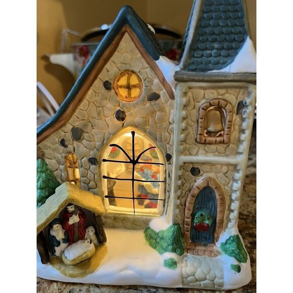 Christmas Street Village Collectibles by Hudson's Bay Co. Church Illuminated - Picture 11 of 16